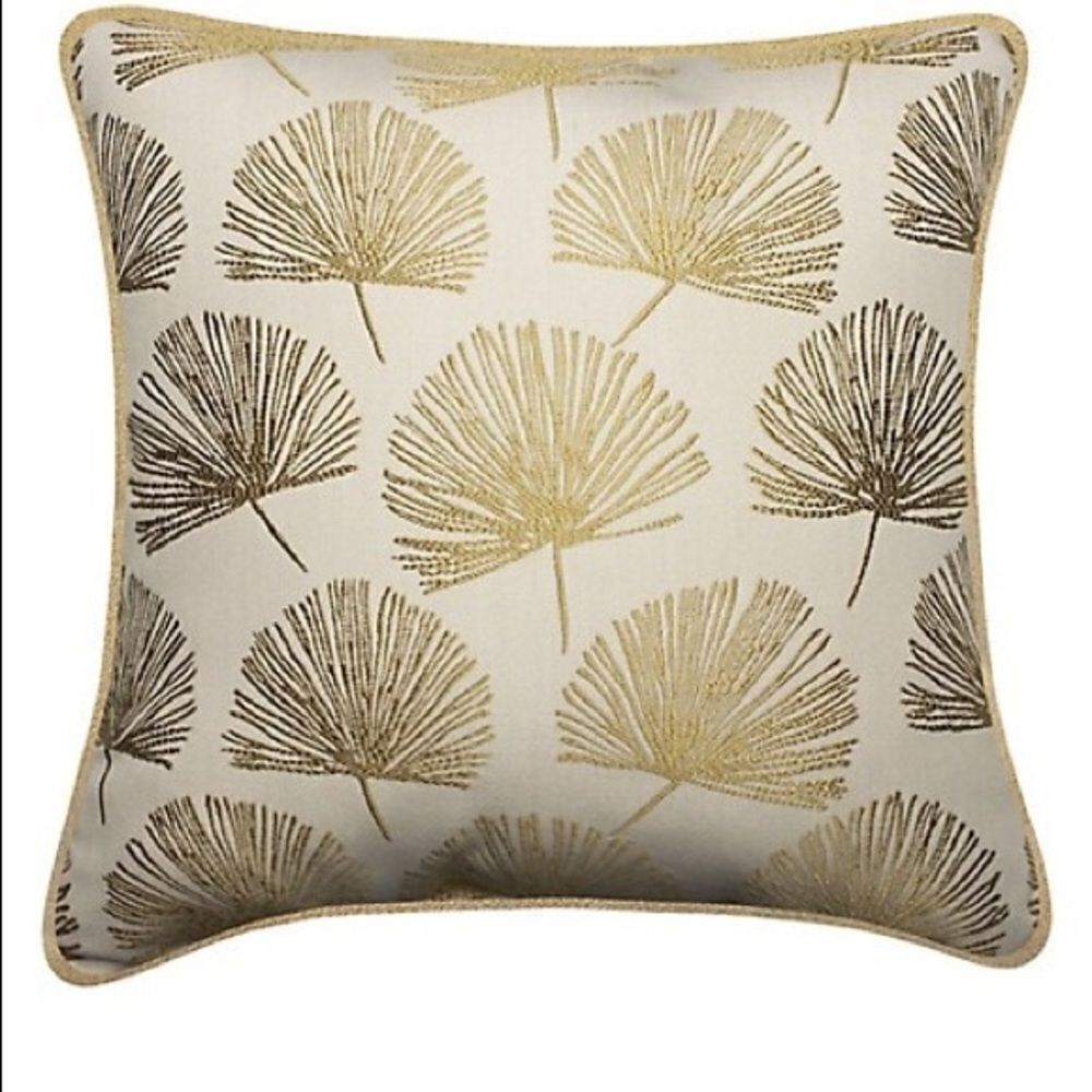 Milano Collection
Dandelion Square Cushion